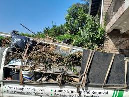 Best Residential Junk Removal  in Hazelwood, MO